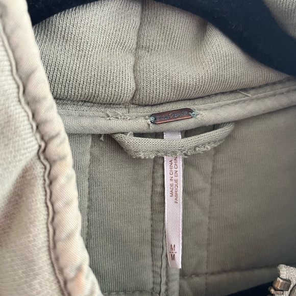 Free People Olive/Sage Dolman Quilted Knit Jacket size M - Picture 3 of 5